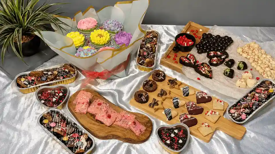Valentine Gifting Banner